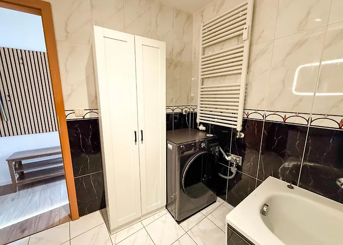 Moebiliertes Wohnen Auf Zeit Apartamento