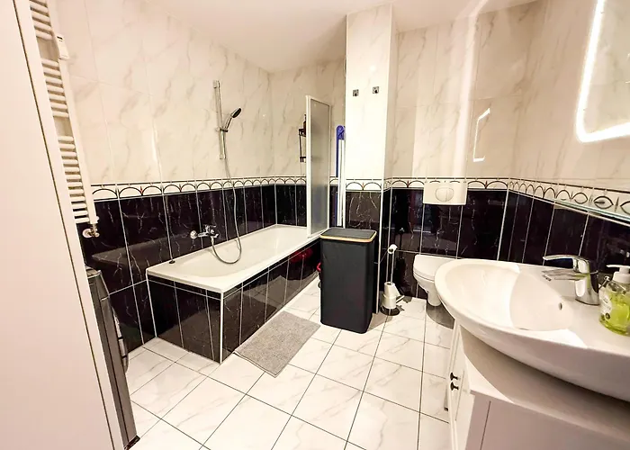 Moebiliertes Wohnen Auf Zeit Apartamento